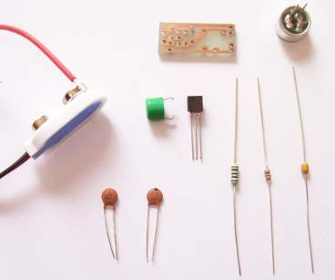 Миниатюрный жучок на одном транзисторе